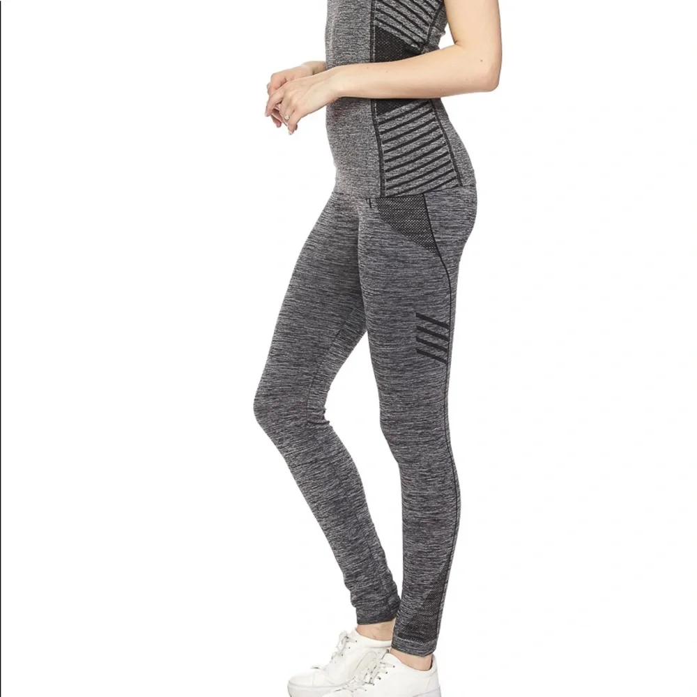 2 Piece Racerback Tank & Legging Set - Picture 2 of 9